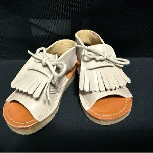 EUC - Young Soles London Leather Toddler Moccasins